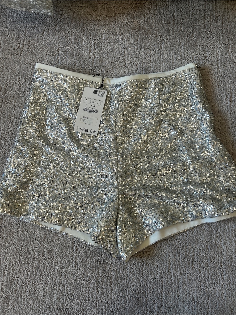 Zara Silver Sequin Blazer and Shorts Set - Picture 5 of 6